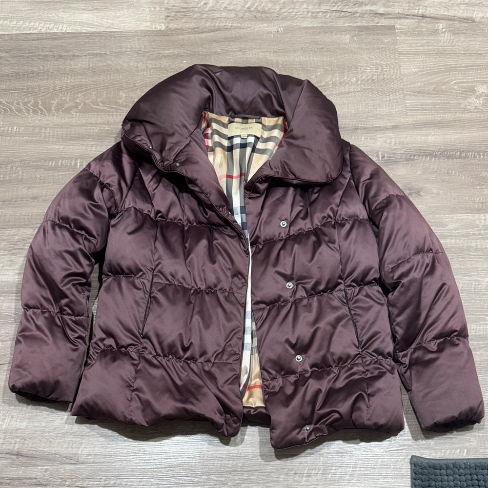 Burberry Brown Puffer coat with tartan lining size XL